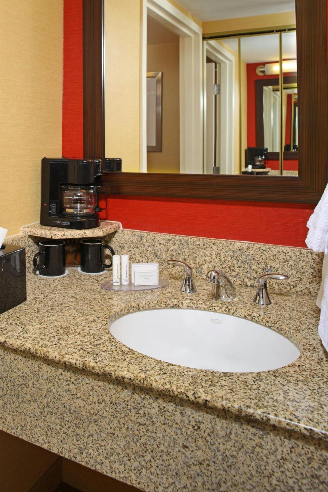 Courtyard By Marriott Baltimore Downtown/Inner Harbor Ngoại thất bức ảnh