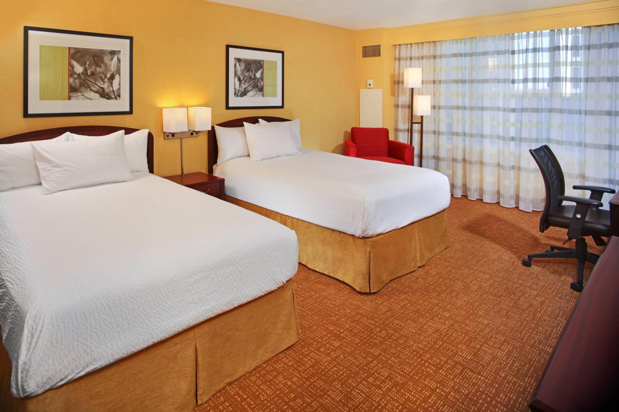 Courtyard By Marriott Baltimore Downtown/Inner Harbor Ngoại thất bức ảnh